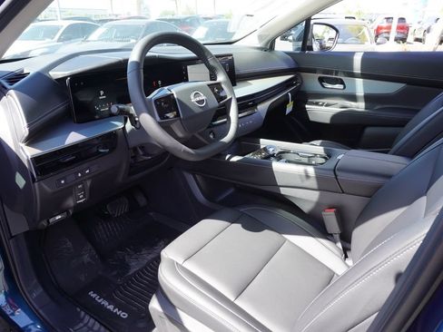 Used 2025 Nissan Murano SL AWD/4WD image 17