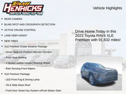 Used 2023 Toyota RAV4 XLE Premium AWD/4WD image 4