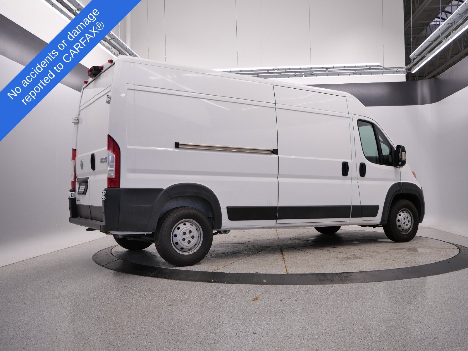 Used 2023 RAM ProMaster 2500 FWD image 5