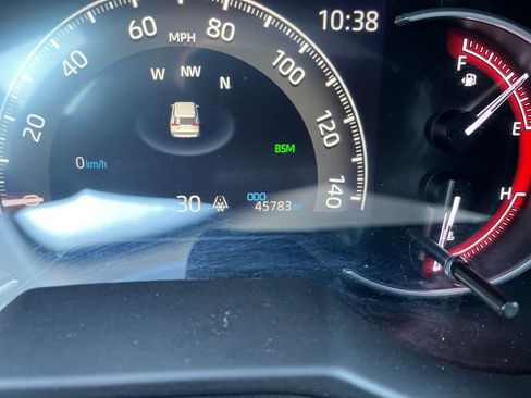 Certified 2024 Toyota RAV4 XLE image 33