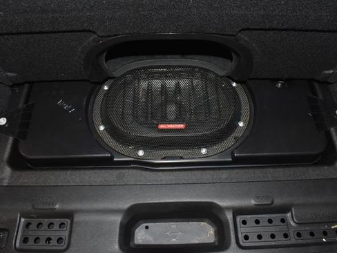 Used 2020 Jeep Wrangler Sport image 33