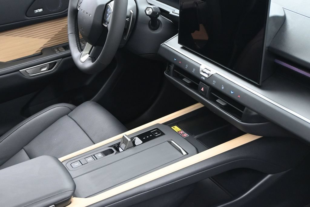 Used 2026 Lexus ES 500e w/ Accessory Package (Z1) AWD/4WD image 26
