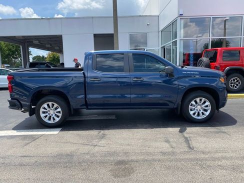 Used 2022 Chevrolet Silverado 1500 Custom RWD image 11