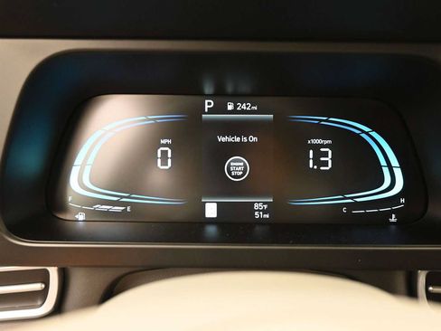 New 2026 Hyundai Elantra Sport FWD image 18