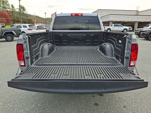 Used 2024 RAM 1500 Classic SLT image 29