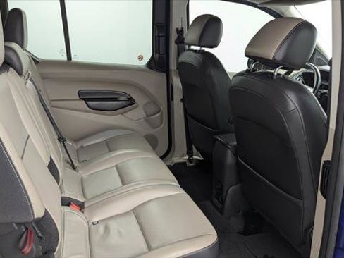 Used 2017 Ford Transit Connect Titanium image 17