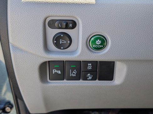 Used 2018 Honda Pilot Elite image 28