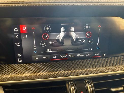 Used 2024 Alfa Romeo Stelvio Quadrifoglio w/ Active Assist Plus Package image 39