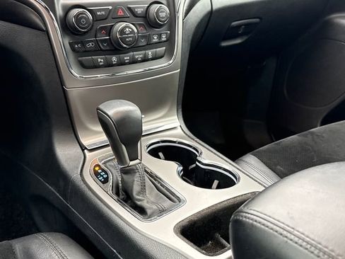 Used 2018 Jeep Grand Cherokee Altitude image 25