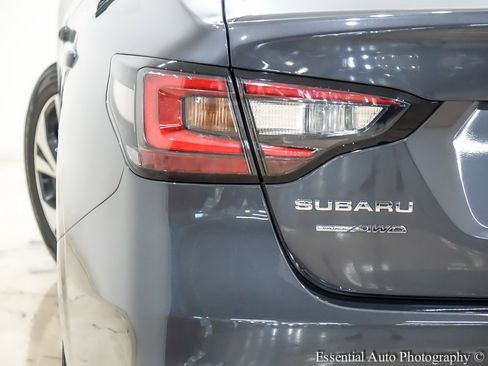 Used 2021 Subaru Legacy Premium image 8