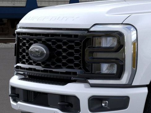 New 2026 Ford F250 Lariat image 17