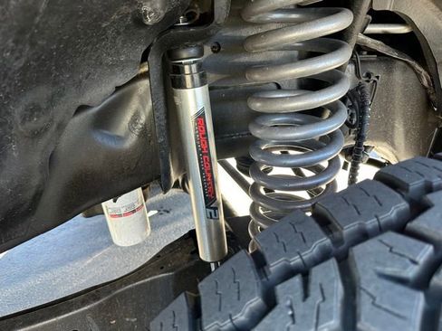 Used 2022 Ford F250 Platinum image 6