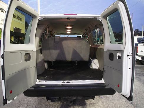 Used 2014 Ford E-350 and Econoline 350 XL w/ Interior Upgrade Package image 6