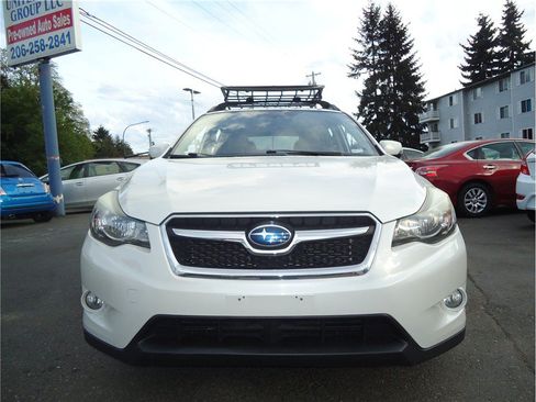 Used 2014 Subaru Crosstrek Touring w/ Popular Package #2 AWD/4WD image 3