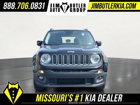 Used 2017 Jeep Renegade Latitude AWD/4WD image 26