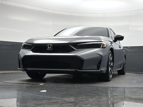 Certified 2025 Honda Civic Sport Touring image 32
