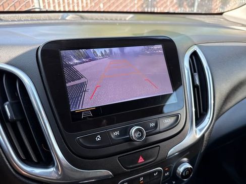 Used 2019 Chevrolet Equinox LT AWD/4WD image 22