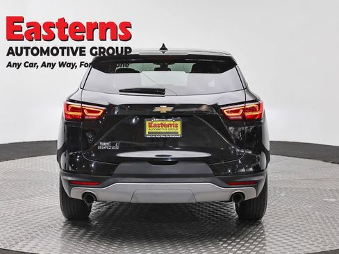 Used 2025 Chevrolet Blazer LT FWD image 6