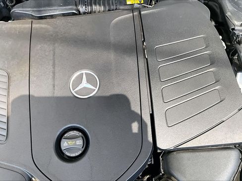 Used 2024 Mercedes-Benz C 300 Sedan image 33