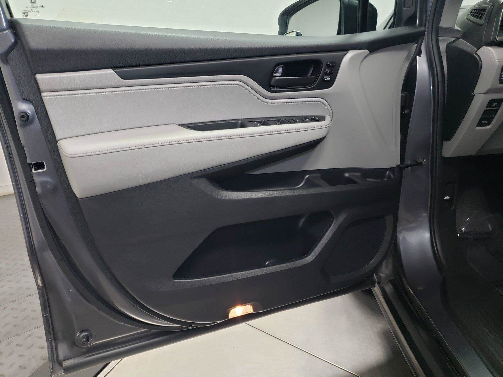 Used 2024 Honda Odyssey EX-L image 20