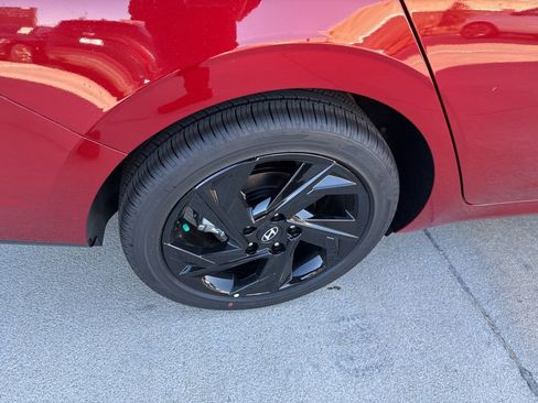 New 2026 Hyundai Elantra SEL Sport image 12