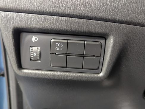 Used 2019 MAZDA CX-5 Sport FWD image 12