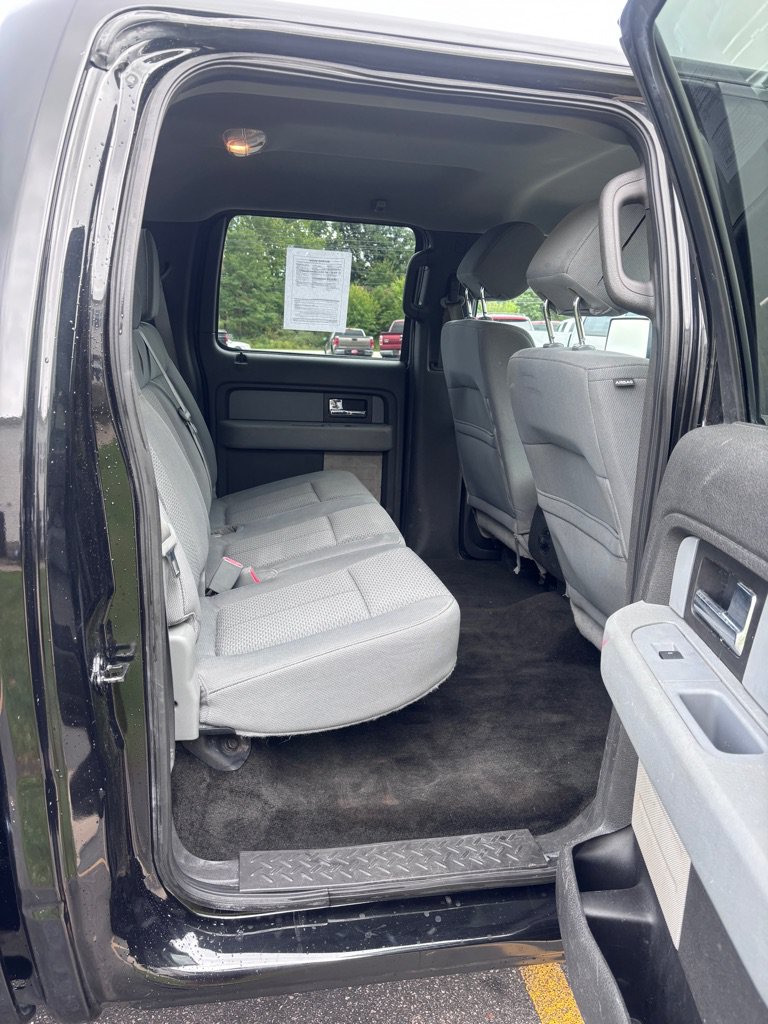 Used 2014 Ford F150 XLT w/ Equipment Group 302A Luxury AWD/4WD image 13