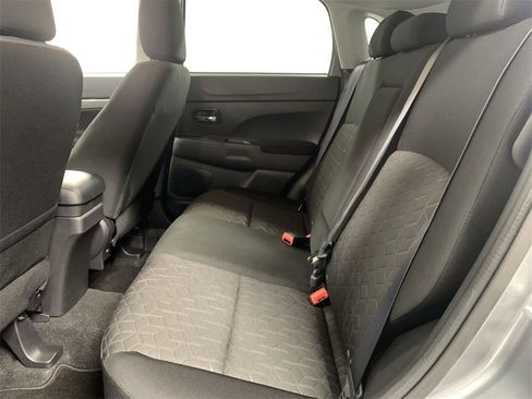 Used 2020 Mitsubishi Outlander Sport ES image 19