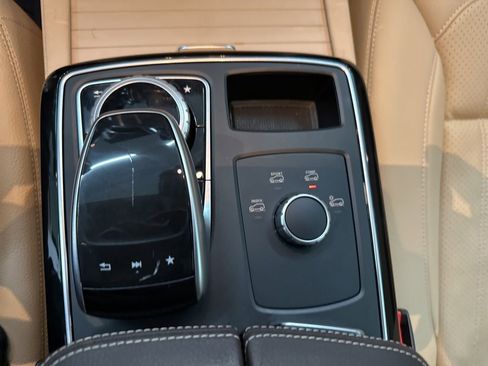 Used 2018 Mercedes-Benz GLE 350 image 17