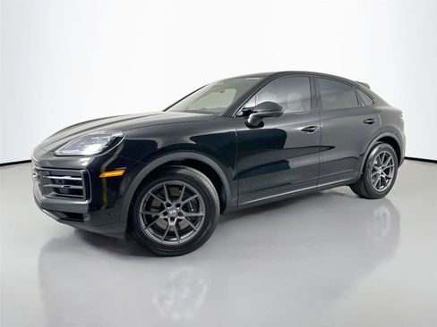 Used 2026 Porsche Cayenne Coupe AWD/4WD image 1
