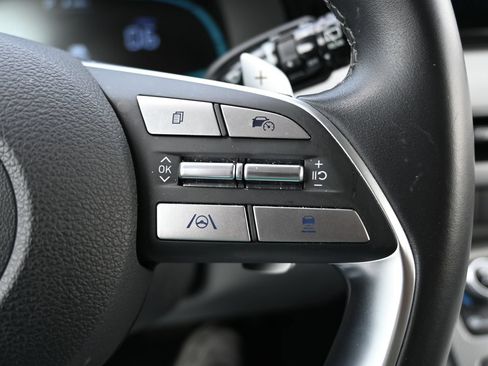 Used 2025 Hyundai Palisade SEL FWD image 14