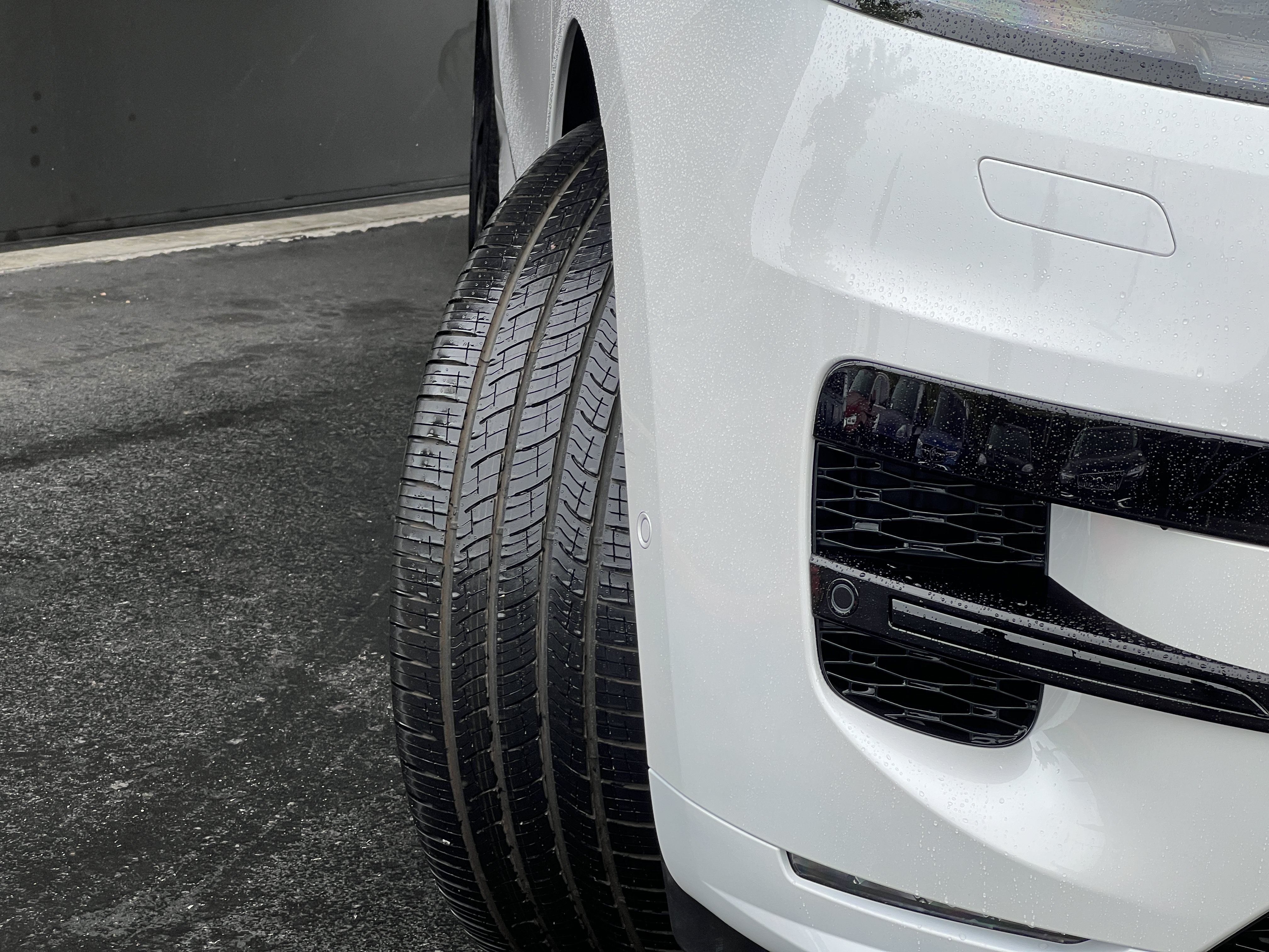 New 2025 Land Rover Range Rover Sport Dynamic SE AWD/4WD image 3