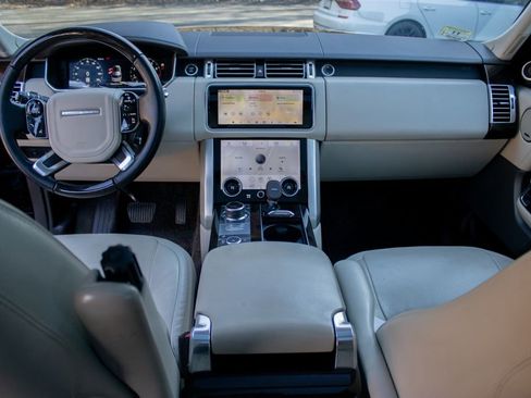 Used 2019 Land Rover Range Rover Supercharged image 16