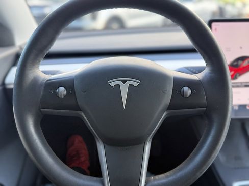 Used 2021 Tesla Model 3 Long Range image 25