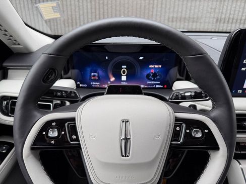 New 2026 Lincoln Aviator Reserve w/ Luxury Package image 46