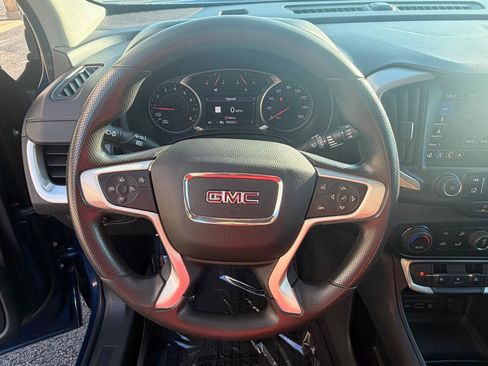 Used 2022 GMC Terrain SLE w/ Driver Convenience Package AWD/4WD image 26
