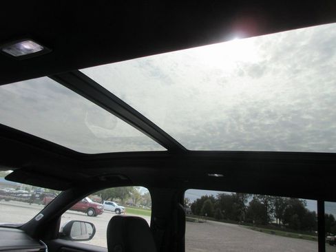 New 2026 GMC Acadia Denali Ultimate image 16