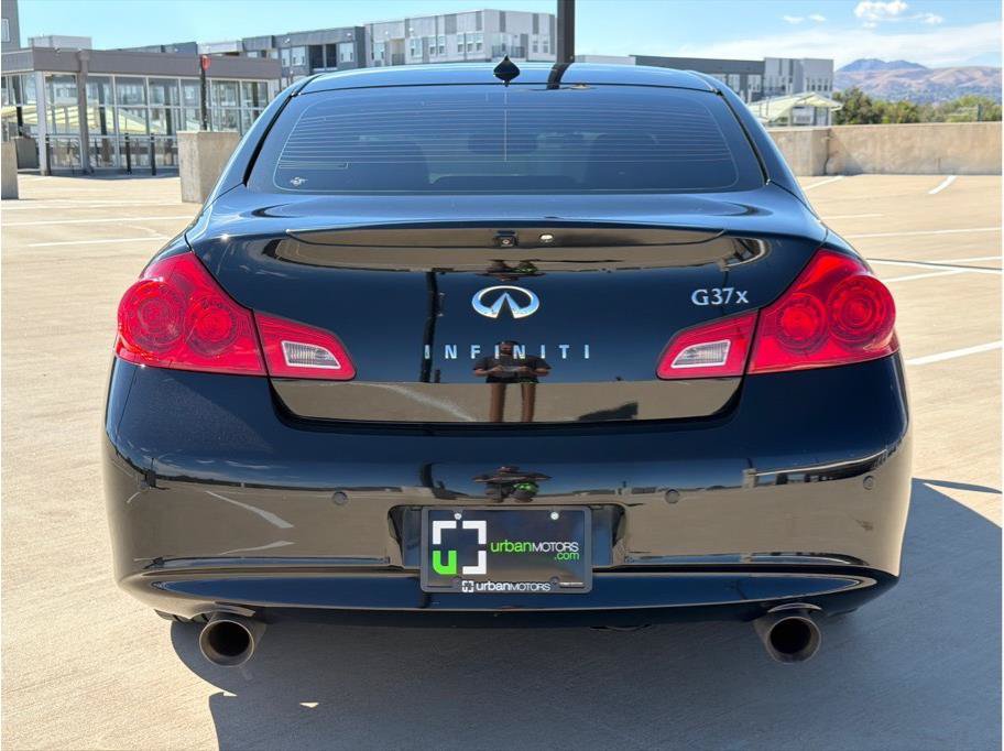 Used 2013 INFINITI G37 x Sedan w/ Premium Pkg AWD/4WD image 7