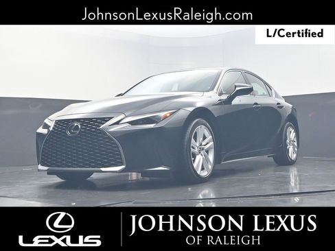 Certified 2024 Lexus IS 300 w/ Comfort Package image 16