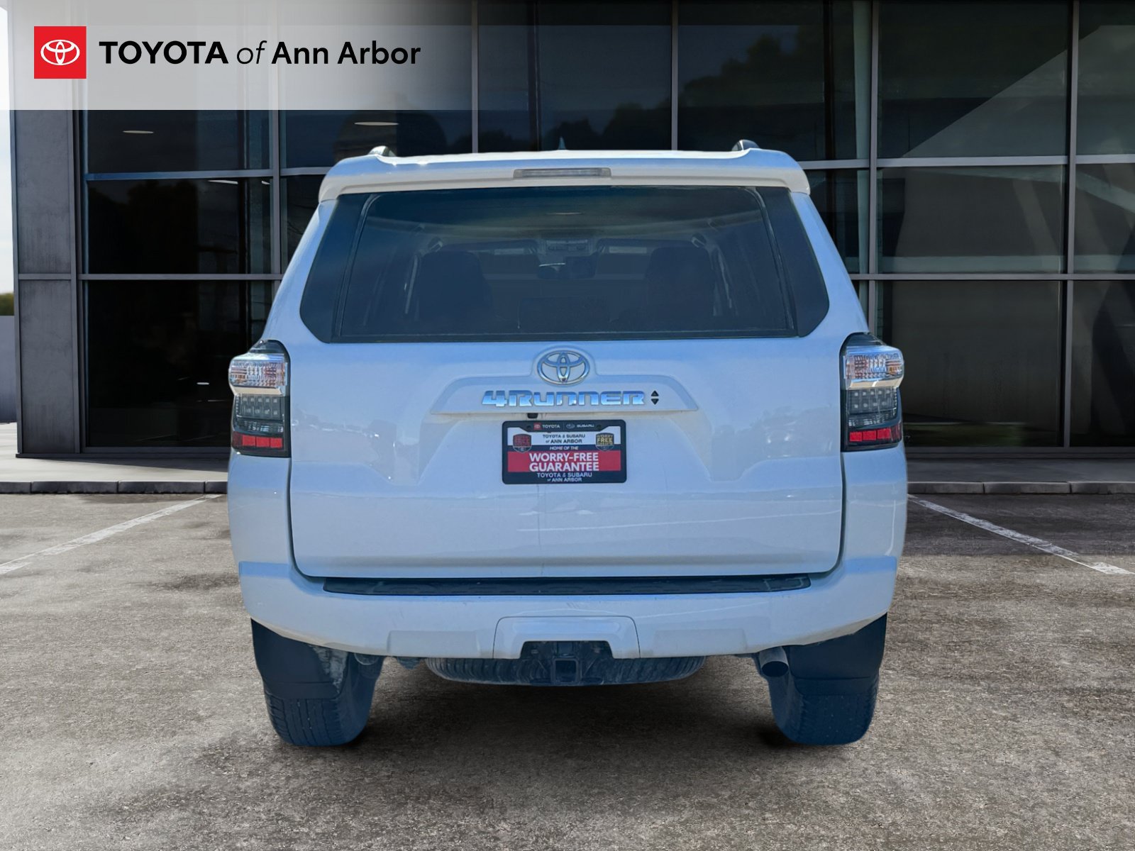Used 2024 Toyota 4Runner SR5 Premium w/ SR5 Premium Package AWD/4WD image 10