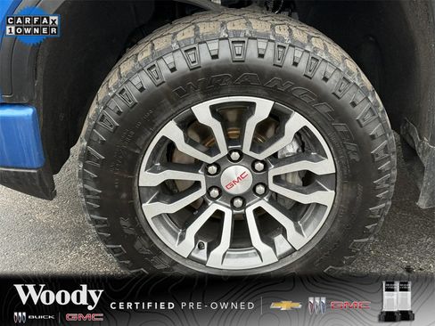 Certified 2022 GMC Sierra 1500 AT4 w/ AT4 Preferred Package image 11