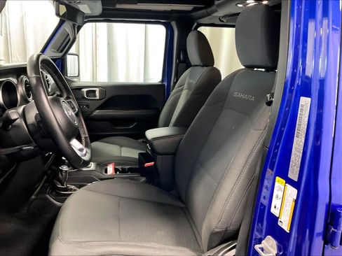 Used 2020 Jeep Wrangler Unlimited Sahara AWD/4WD image 10