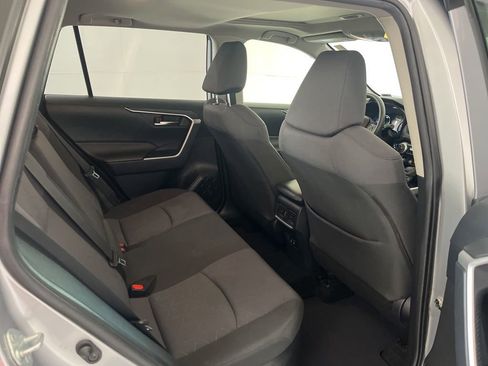 Used 2019 Toyota RAV4 XLE w/ Convenience Package AWD/4WD image 24