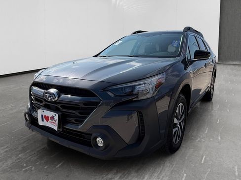 Used 2023 Subaru Outback Premium AWD/4WD image 1