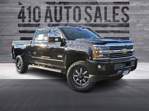 Used 2015 Chevrolet Silverado 3500 High Country image 1