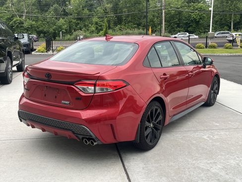 Used 2020 Toyota Corolla SE FWD image 3