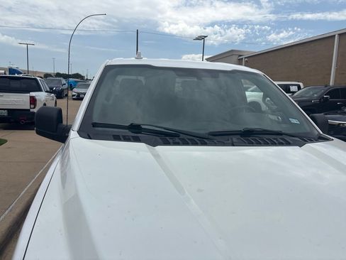 Used 2018 Ford F150 XLT w/ Equipment Group 302A Luxury AWD/4WD image 10