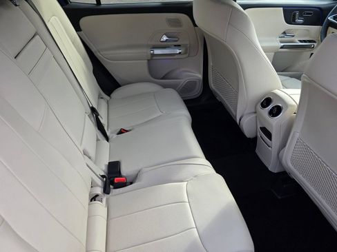 Certified 2026 Mercedes-Benz GLB 250 4MATIC image 23