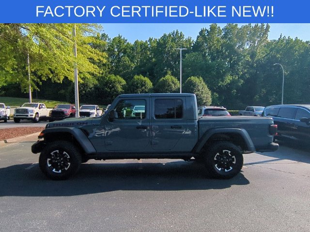 Certified 2025 Jeep Gladiator Rubicon w/ Convenience Group AWD/4WD image 2