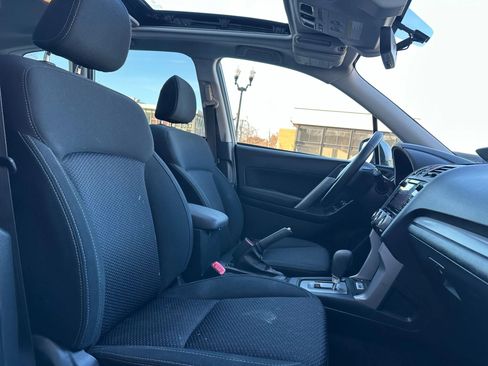 Used 2018 Subaru Forester 2.5i Premium image 16